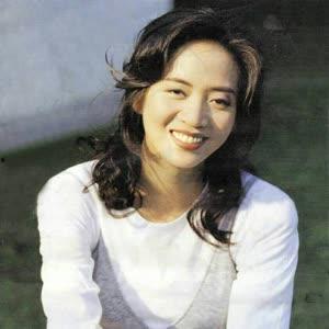 演员梅艳芳个人资料,传奇歌后的一生辉煌与不朽传奇